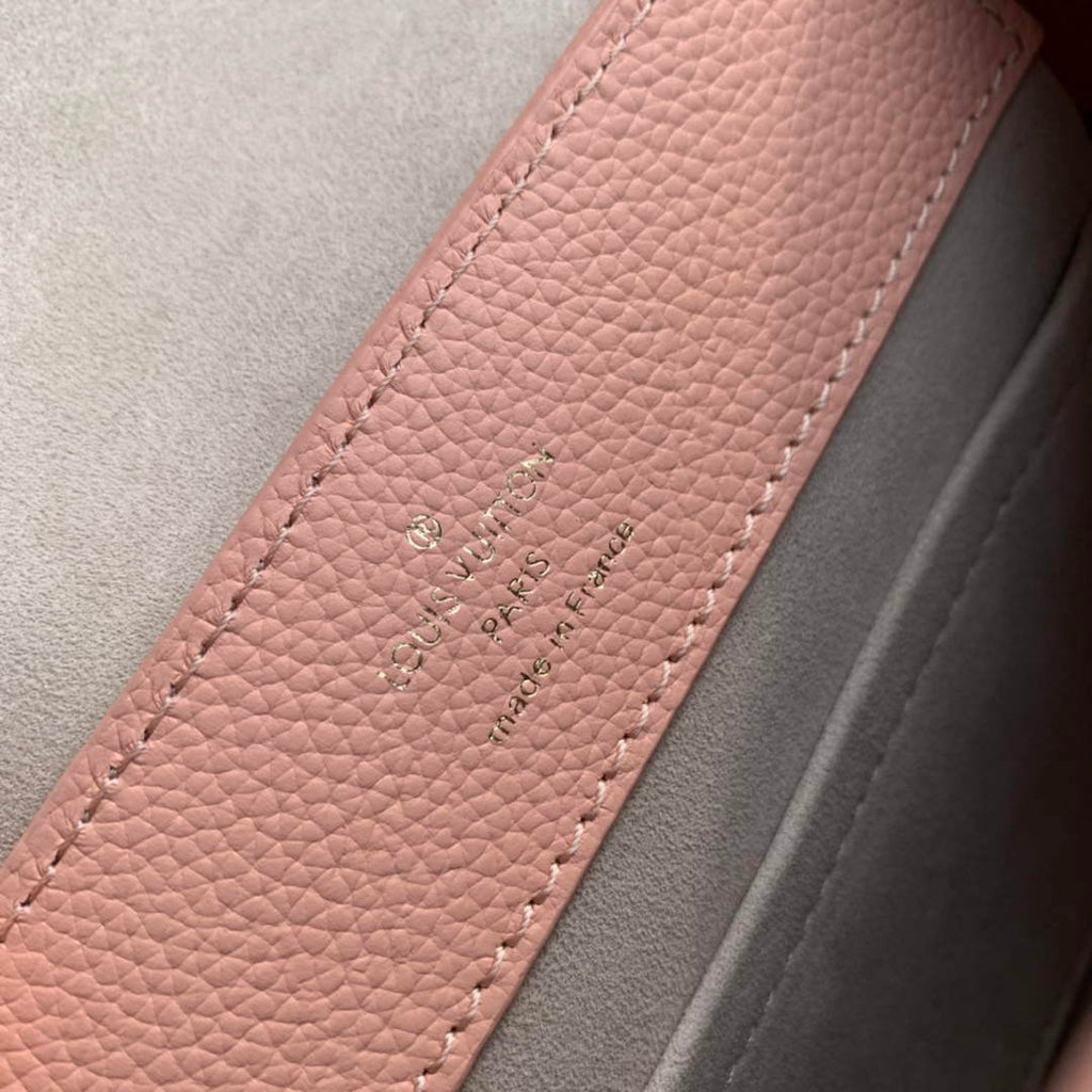 LV M21088 Louis Vuitton Lockme Ever Mini Rose Trianon Pink