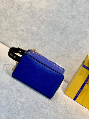 LV M21106 Louis Vuitton cloakroom dopp kit bag blue - Default Title - View 2