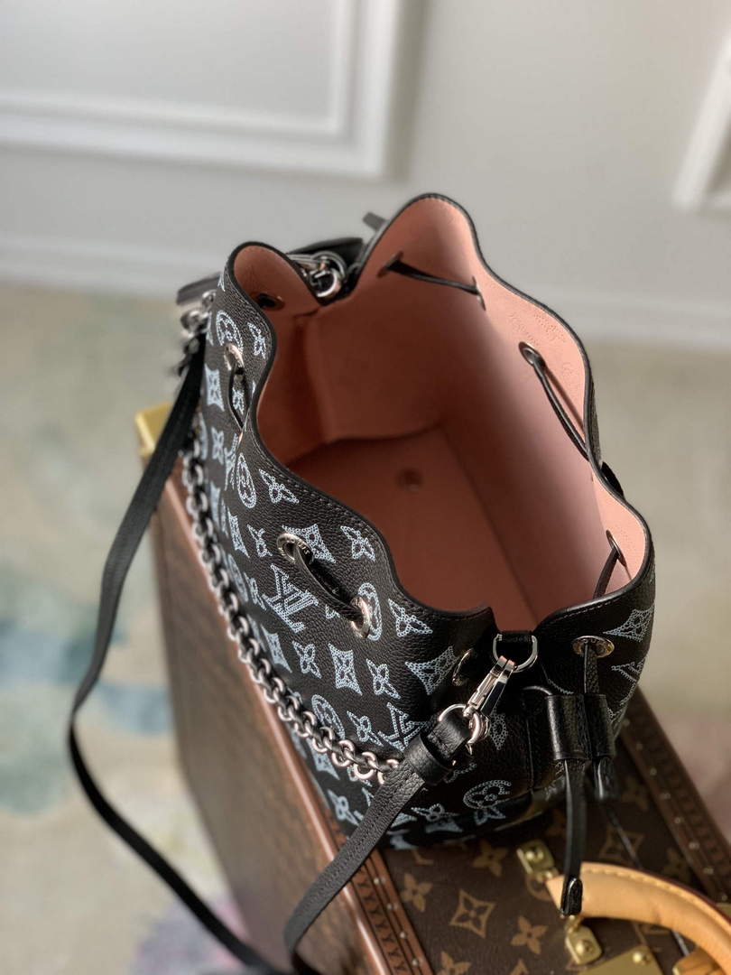 LV M21107 Louis Vuitton Bella Tote Bag Black - Default Title - View 8
