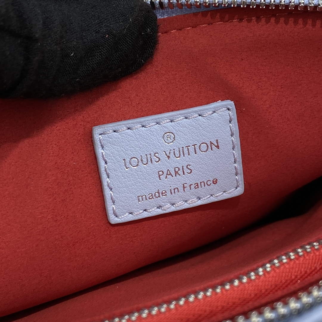 LV M21197 Louis Vuitton Coussin PM Bag Ice Blue - Default Title - View 7