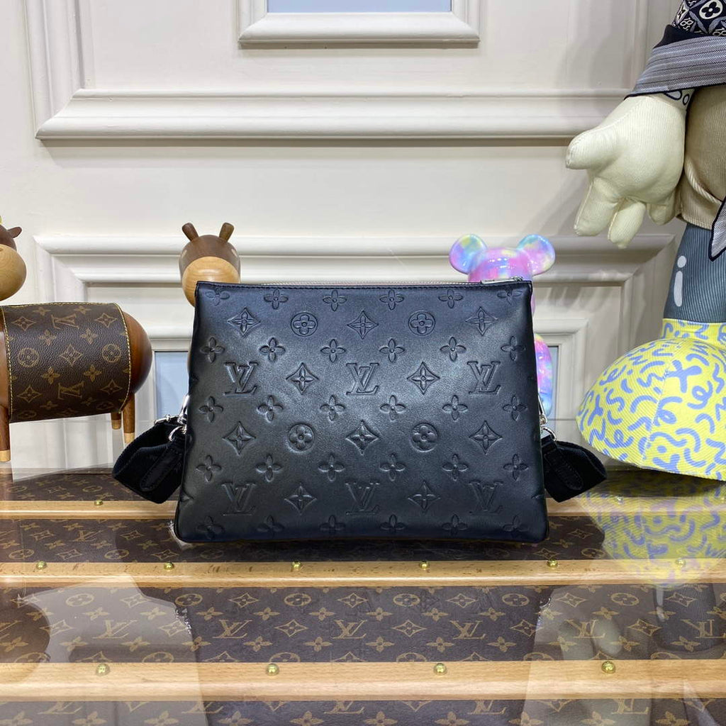 LV M21198 Louis Vuitton Coussin PM Bag Black