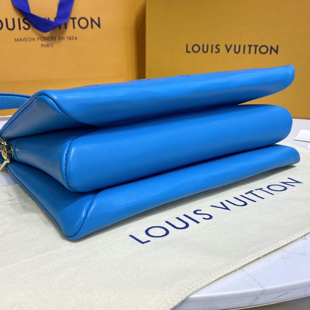 LV M21282 Louis Vuitton Coussin PM Bag Turquoise blue - Default Title - View 4