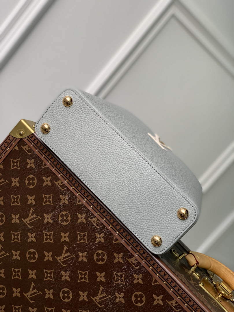 LV M21296 Louis Vuitton Capucines BB Handbag Steeple Gray / Greige - Default Title - View 4