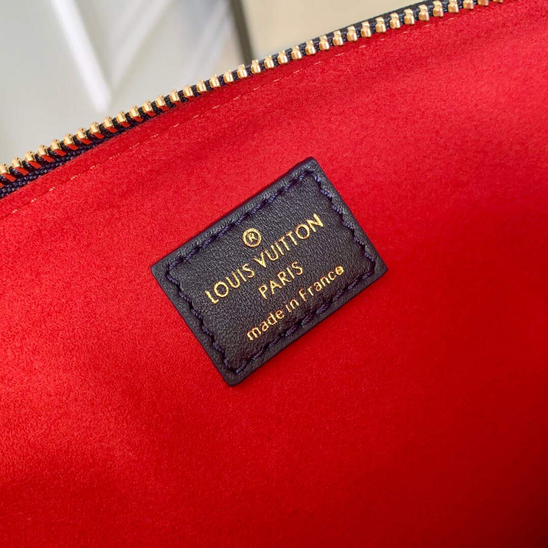 LV M21353 Louis Vuitton Coussin PM Handbag Navy Blue