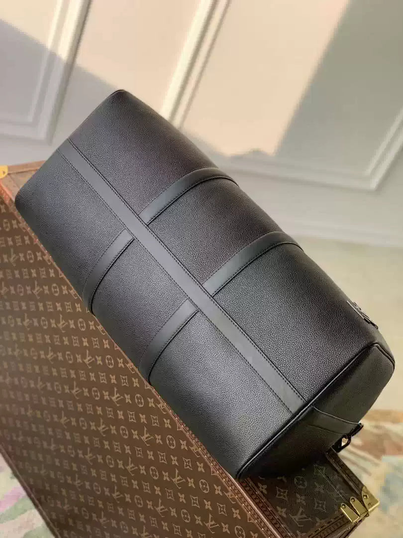 LV M21420 Louis Vuitton Keepall Bandouliere 50 Keepall Bandouli¨¨re LV Aerogram Black