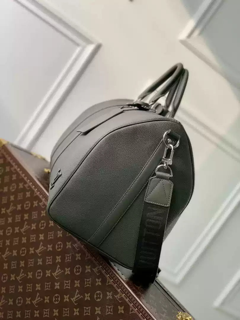 LV M21420 Louis Vuitton Keepall Bandouliere 50 Keepall Bandouli¨¨re LV Aerogram Dark Green