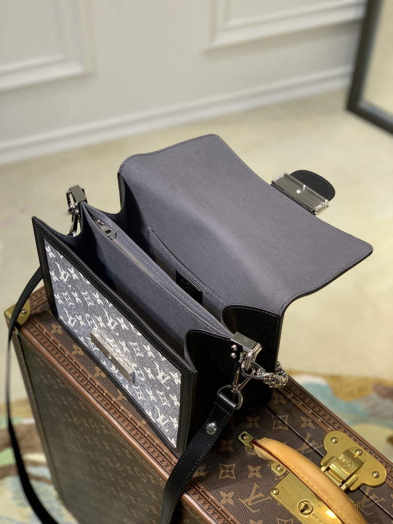 LV M21458 Louis Vuitton Dauphine MM Bag Grey - Default Title - View 5