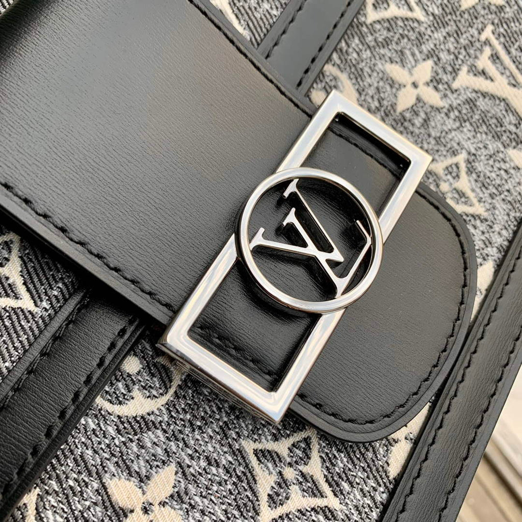 LV M21458 Louis Vuitton Dauphine MM Bag Grey