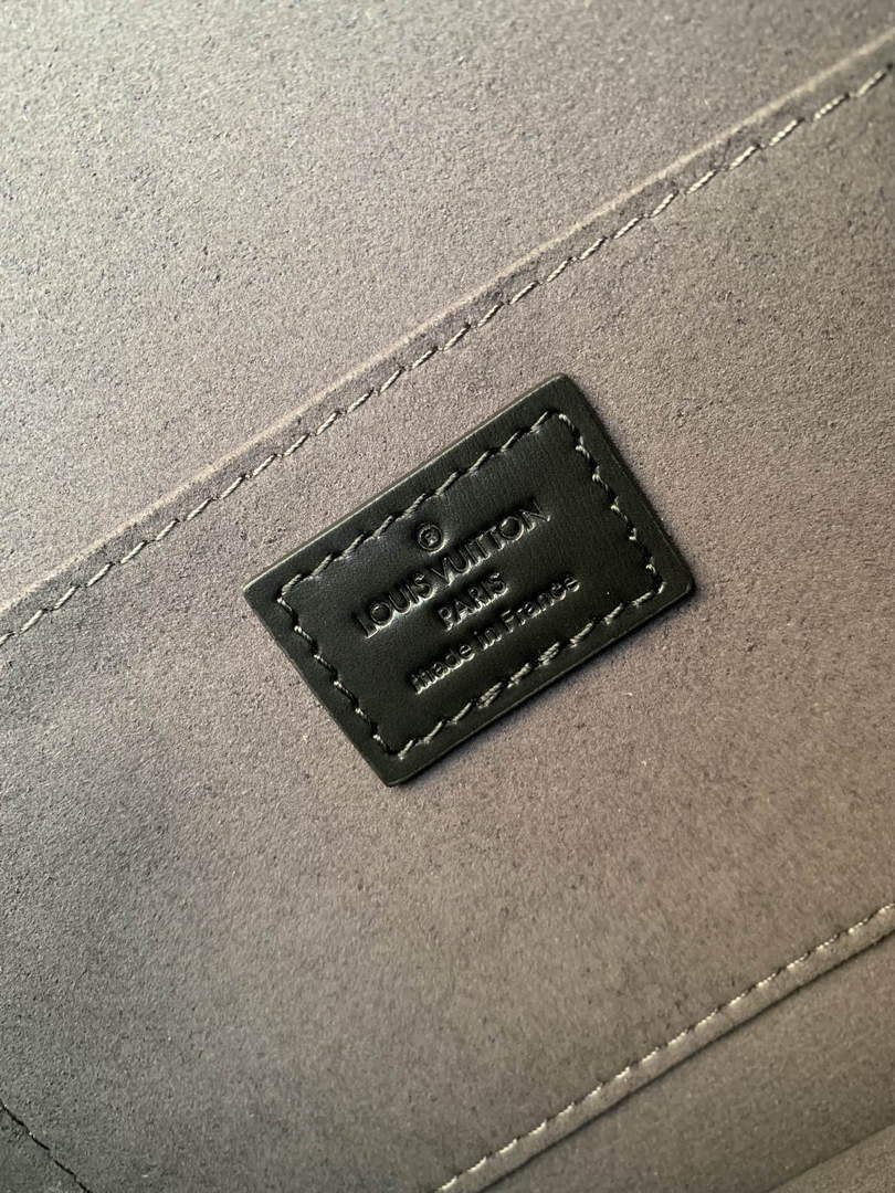 LV M21458 Louis Vuitton Dauphine MM Bag Grey - Default Title - View 9