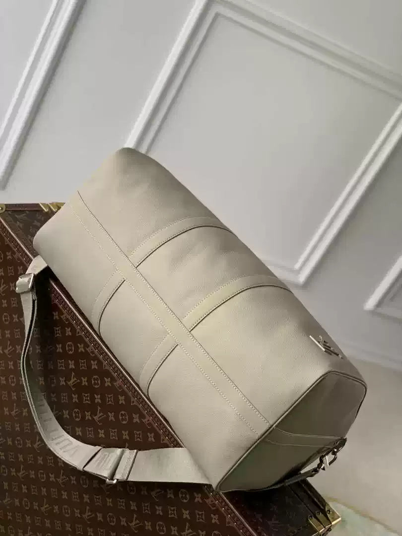 LV M21536 Louis Vuitton Keepall Bandouliere 50 Keepall Bandouli¨¨re LV Aerogram Khaki