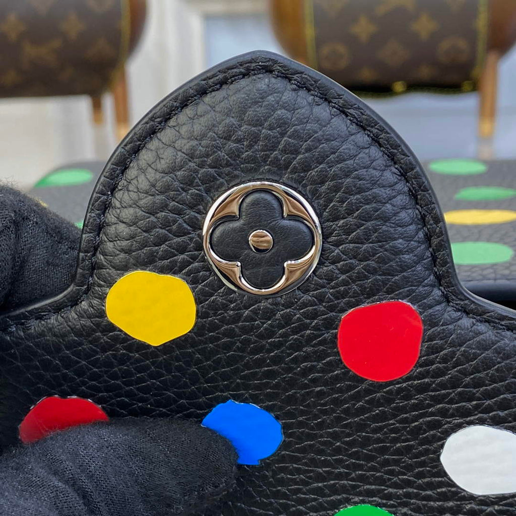 LV M21663 Louis Vuitton LV x YK Capucines Mini Bag Black