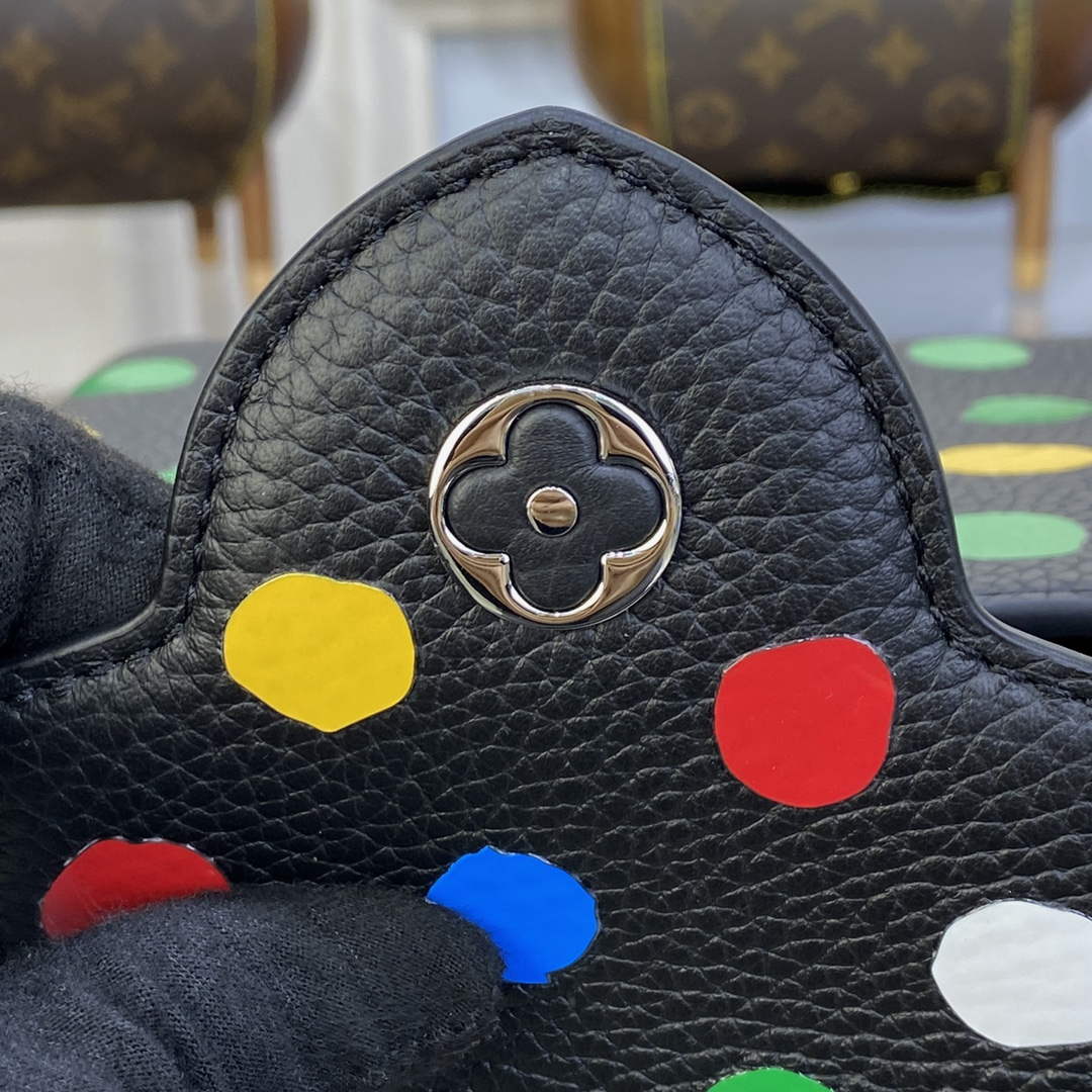 LV M21663 Louis Vuitton LV x YK Capucines Mini Bag Black - Default Title - View 7