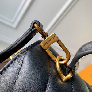 LV M21720 Louis Vuitton Hold Me Top-handle Bag Black - Default Title - View 6