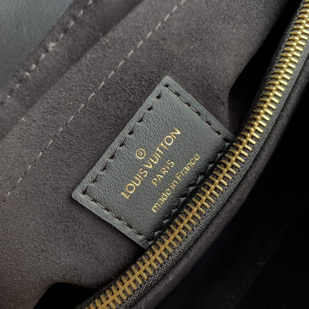 LV M21720 Louis Vuitton Hold Me Top-handle Bag Black - Default Title - View 9