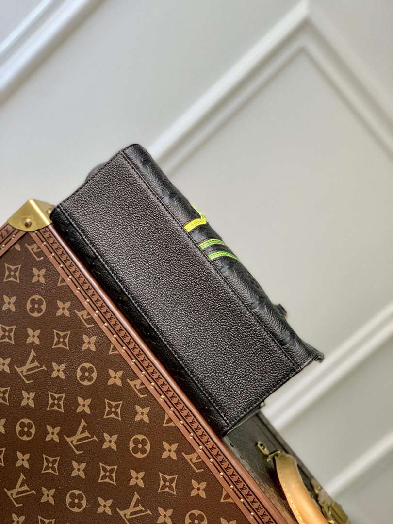 LV M21732 Louis Vuitton LV x YK OnTheGo PM Bag Black - Default Title - View 6