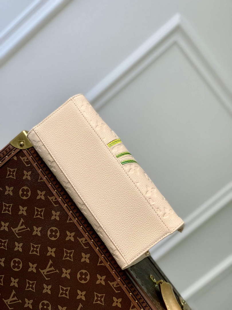 LV M21732 Louis Vuitton LV x YK OnTheGo PM Quartz - Default Title - View 4