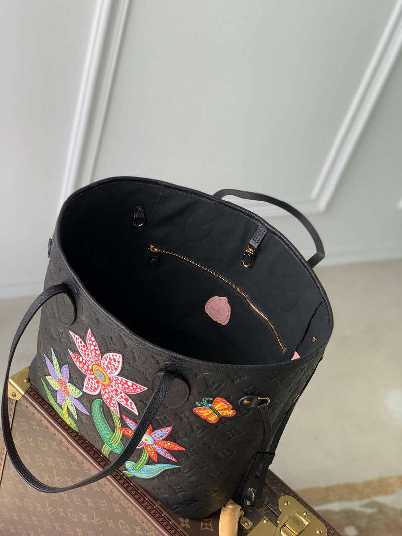 LV M21733 Louis Vuitton LV x YK Neverfull MM Bag Black - Default Title - View 4