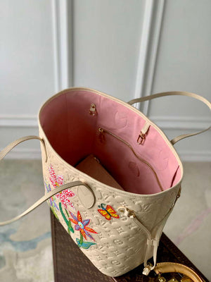 LV M21733 Louis Vuitton LV x YK Neverfull MM Bag Quartz - Default Title - View 5
