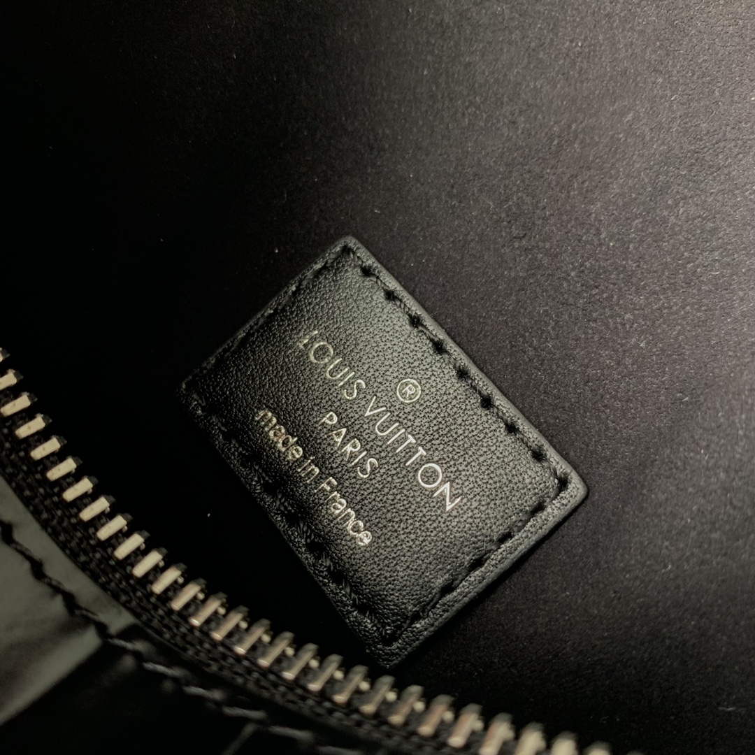 LV M21741 Louis Vuitton Side Trunk PM Bag Black Crocodile pattern - Default Title - View 9