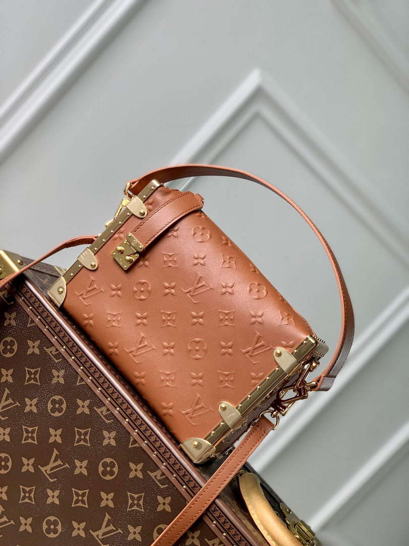 LV M21741 Louis Vuitton Side Trunk PM Bag Tan Brown - Default Title - View 1