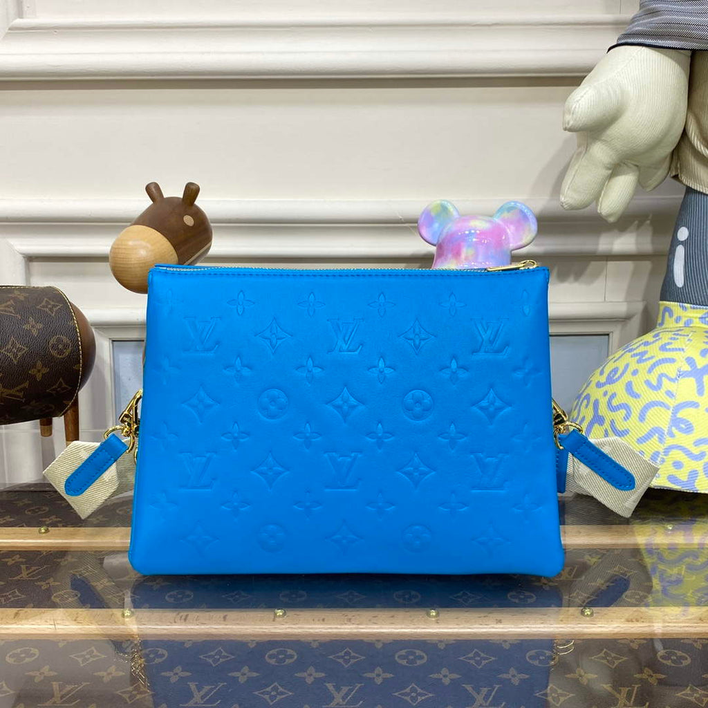 LV M21773 Louis Vuitton Coussin PM Handbag Blue