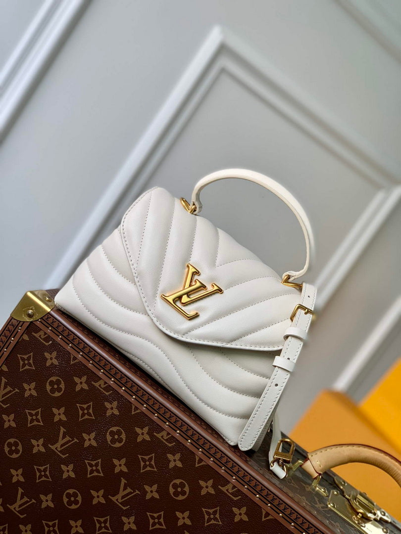 LV M21797 Louis Vuitton Hold Me Top-handle Bag Ivoire White - Default Title - View 1
