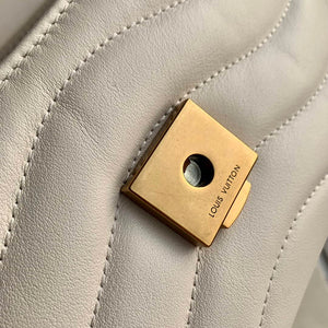 LV M21797 Louis Vuitton Hold Me Top-handle Bag Ivoire White - Default Title - View 6
