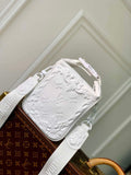 LV M21812 Louis Vuitton Cruiser Messenger Bag White