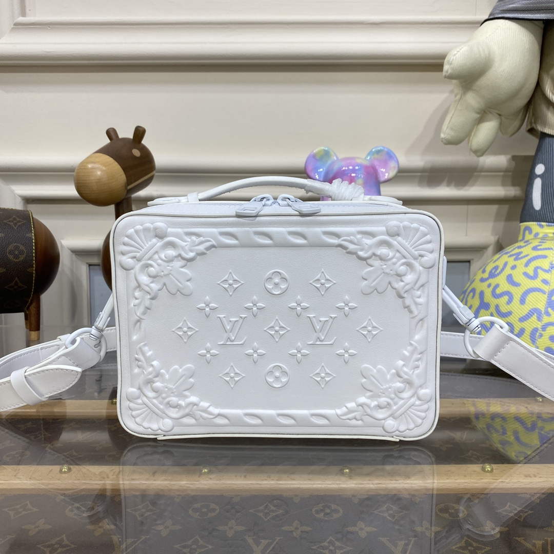 LV M21833 Louis Vuitton Handle Soft Trunk Bag Optic White