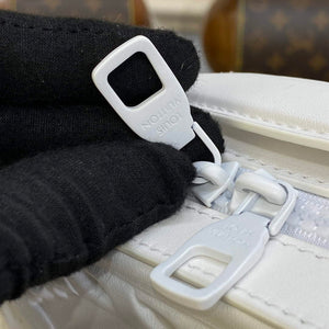 LV M21833 Louis Vuitton Handle Soft Trunk Bag Optic White - Default Title - View 5