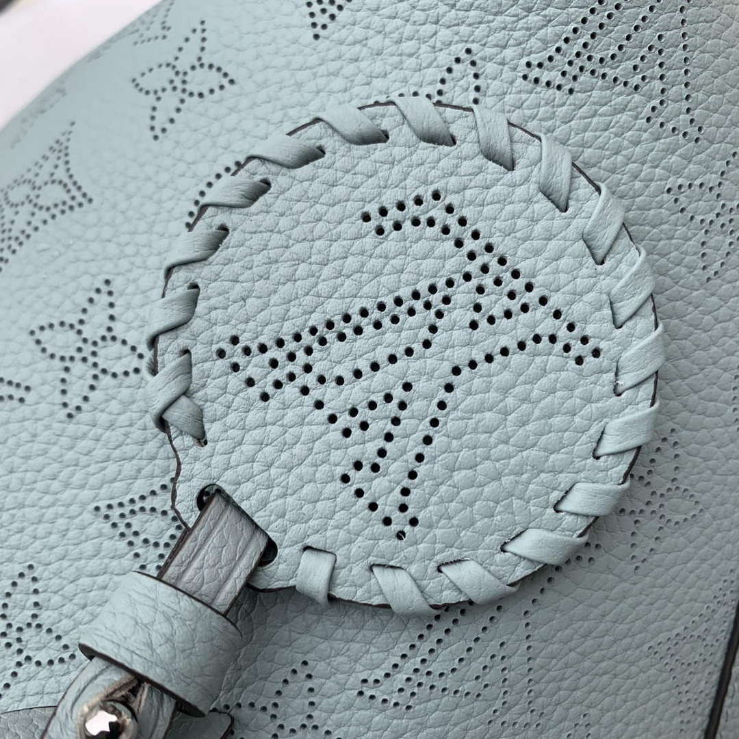 LV M21849 Louis Vuitton Blossom PM Tote Bag Mahina leather Sky blue - Default Title - View 6