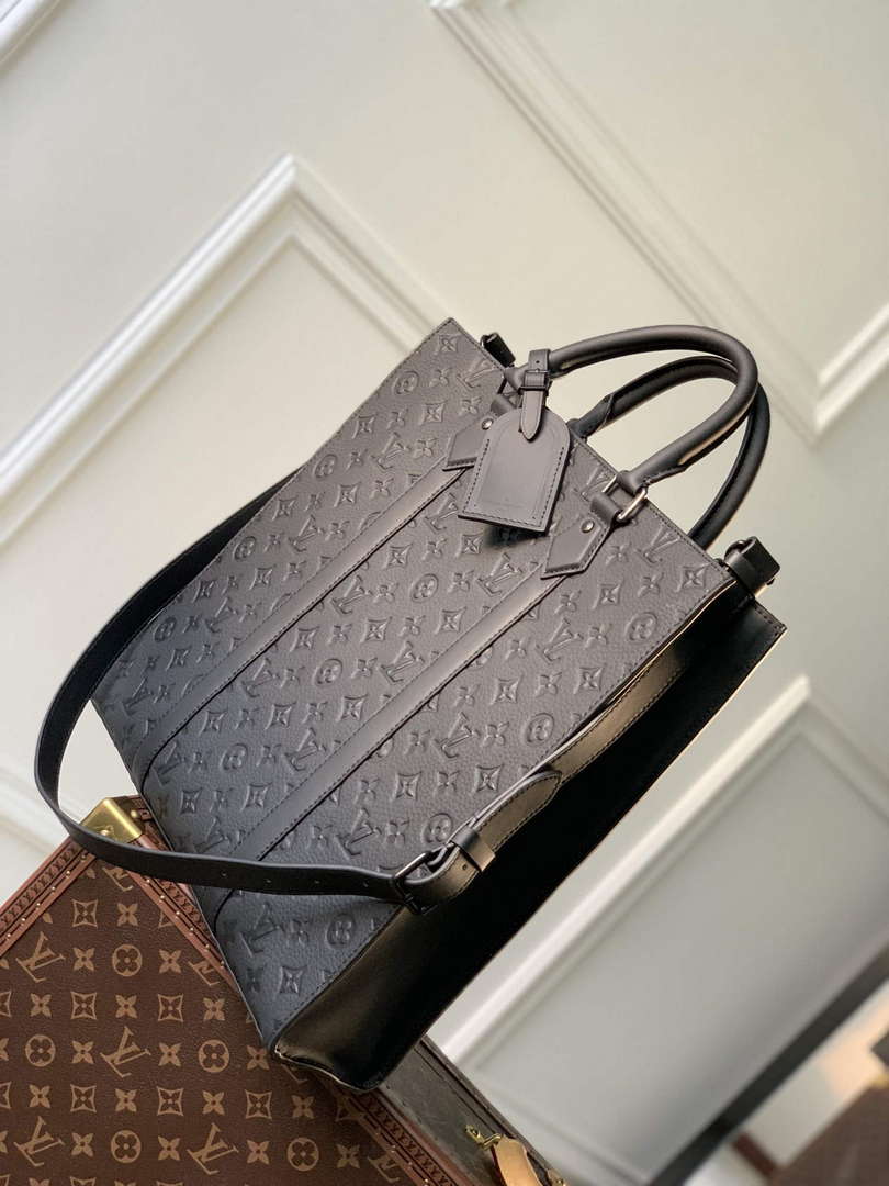 LV M21866 Louis Vuitton Sac Plat NV Bag Black - Default Title - View 2