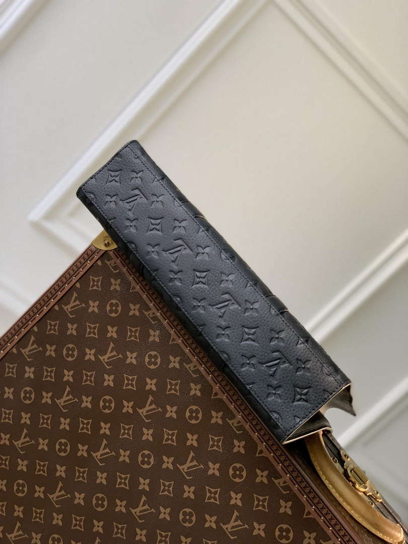 LV M21866 Louis Vuitton Sac Plat NV Bag Black - Default Title - View 4