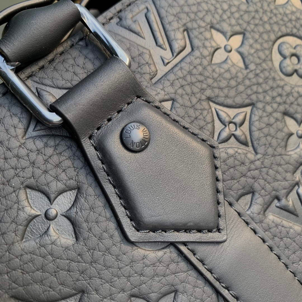 LV M21866 Louis Vuitton Sac Plat NV Bag Black
