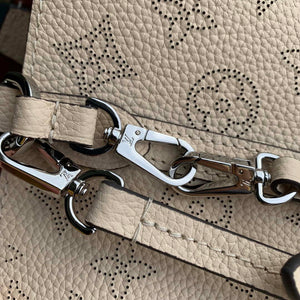 LV M21909 Louis Vuitton Blossom PM Mahina Tote Bag Beige - Default Title - View 6