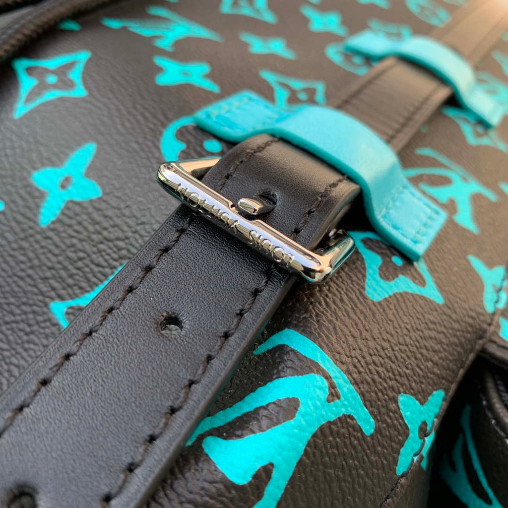 LV M21936 Louis Vuitton LV x YK  Christopher MM Backpack Monogram Black and Blue