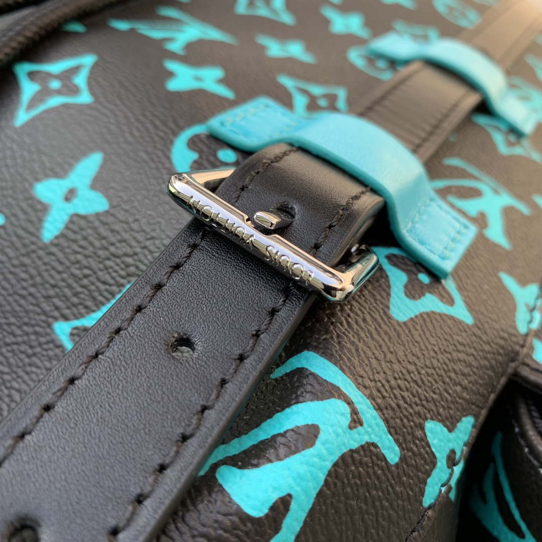 LV M21936 Louis Vuitton LV x YK  Christopher MM Backpack Monogram Black and Blue