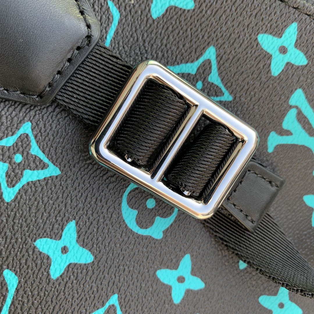 LV M21936 Louis Vuitton LV x YK  Christopher MM Backpack Monogram Black and Blue