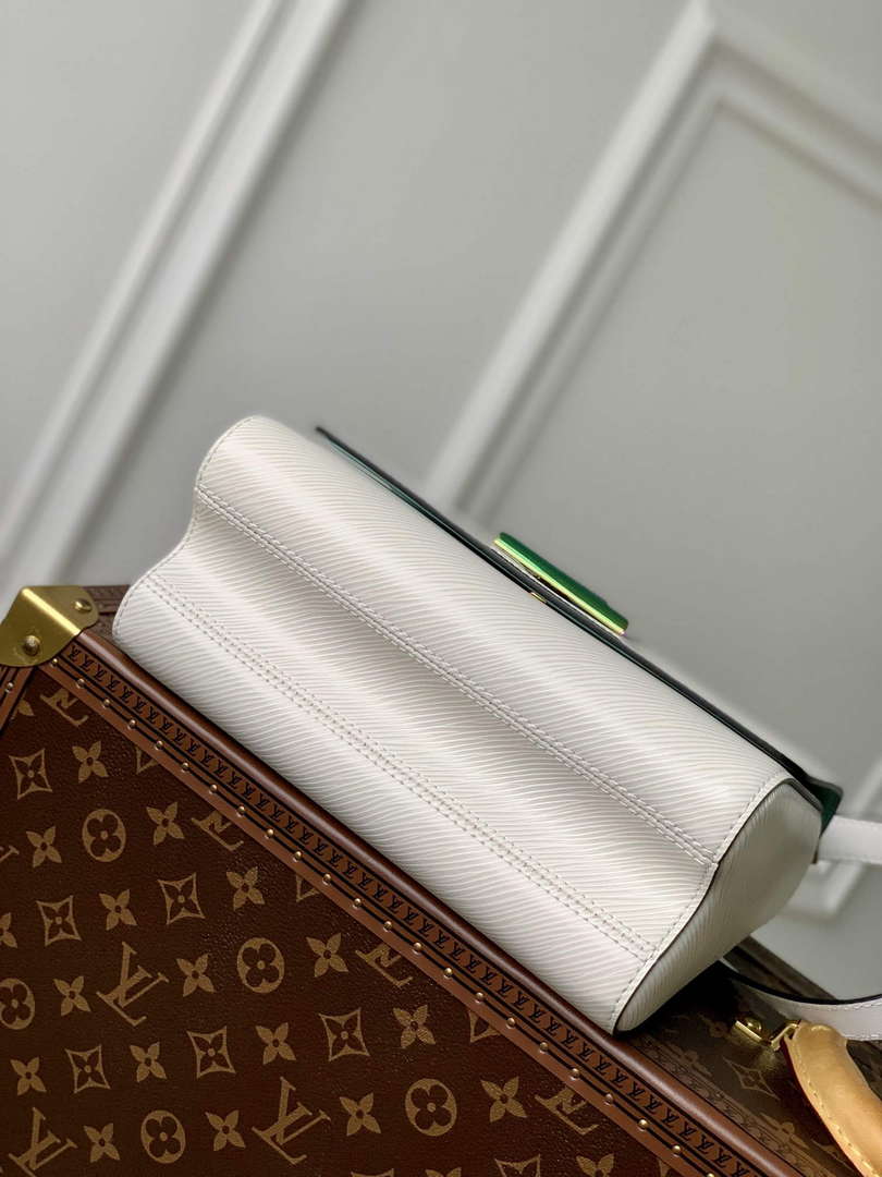 LV M22029 Louis Vuitton Twist MM Bag Epi Leather White - Default Title - View 4