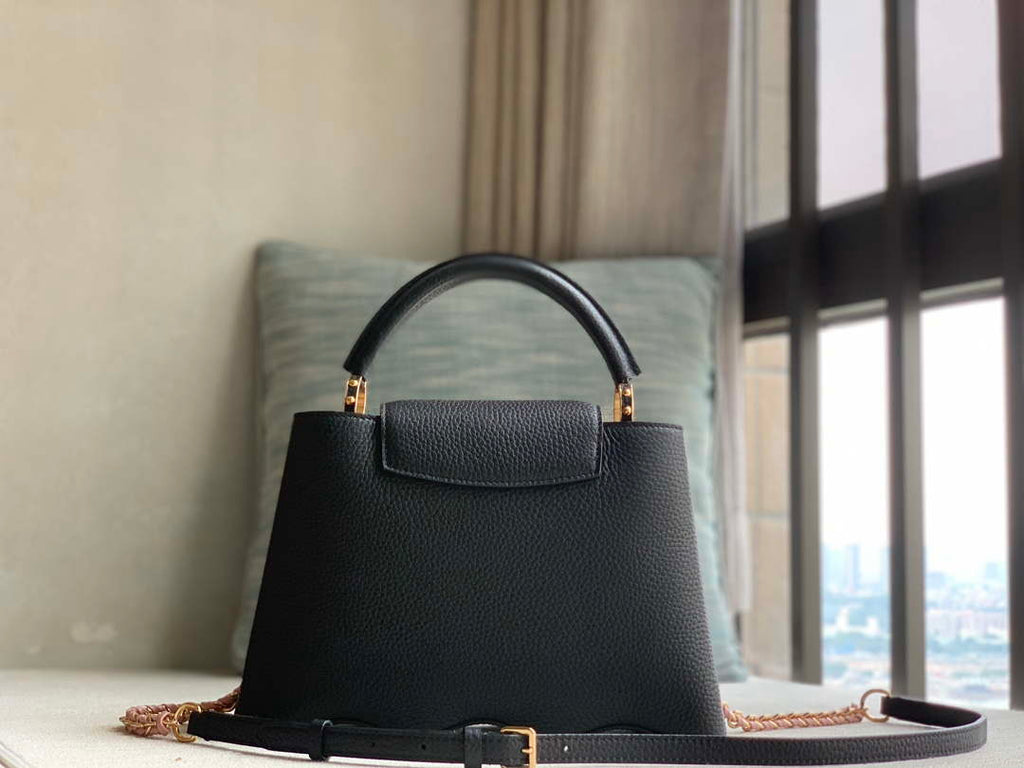 LV M22121 Louis Vuitton Capucines BB Handbag Black