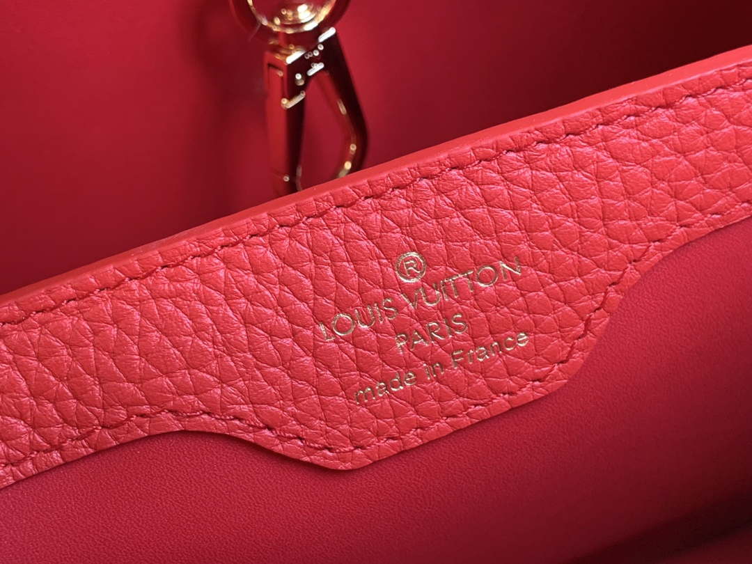 LV M22121 Louis Vuitton Capucines BB Handbag Gray - Default Title - View 8