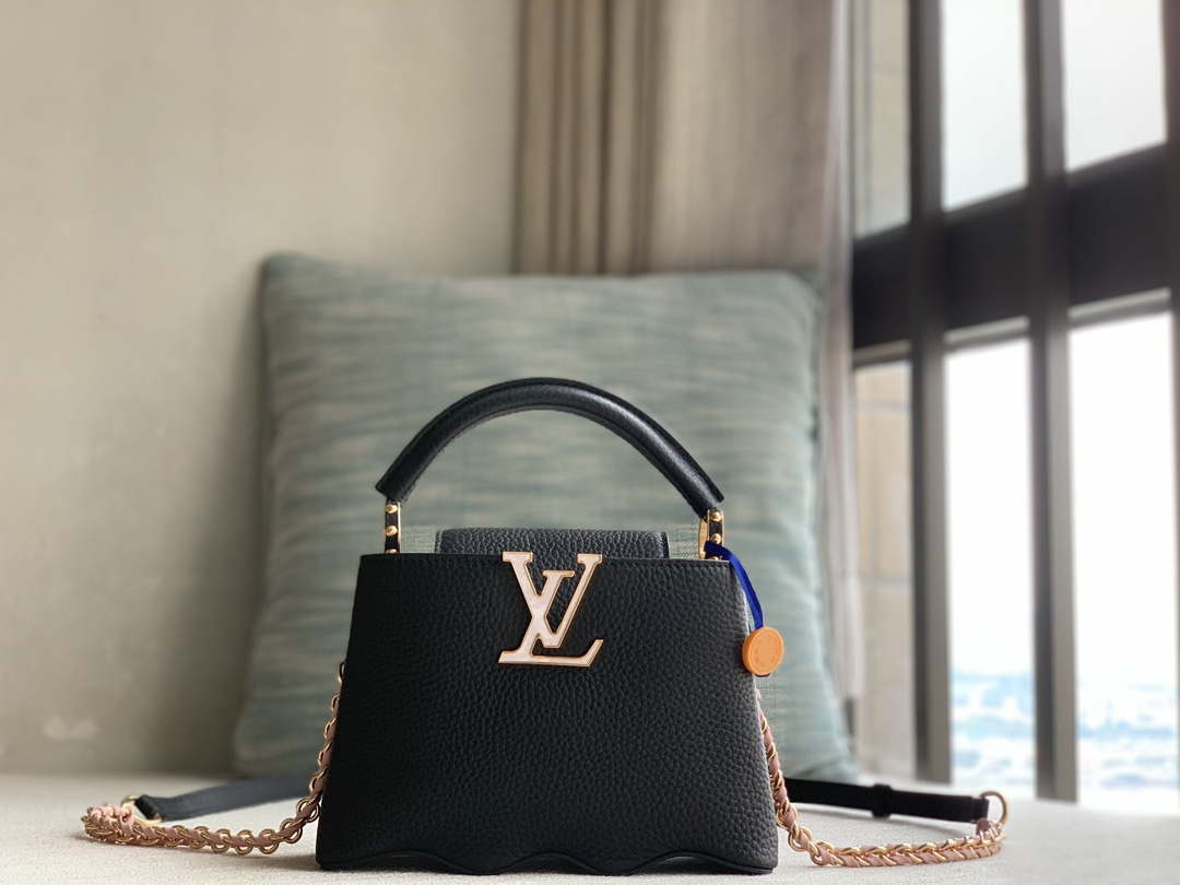 LV M22121 Louis Vuitton Capucines Mini Handbag Black - Default Title - View 1