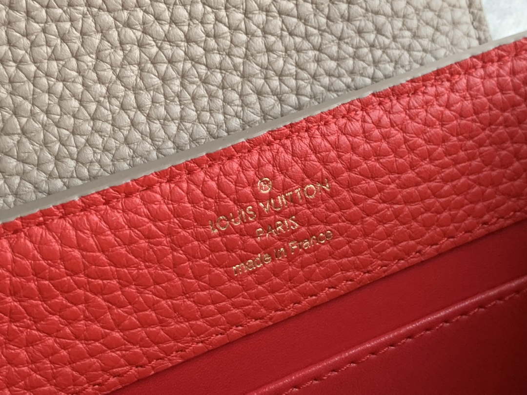LV M22121 Louis Vuitton Capucines Mini Handbag Gray - Default Title - View 8
