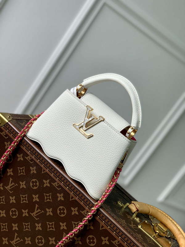LV M22121 Louis Vuitton Capucines Mini Handbag Snow White - Default Title - View 1