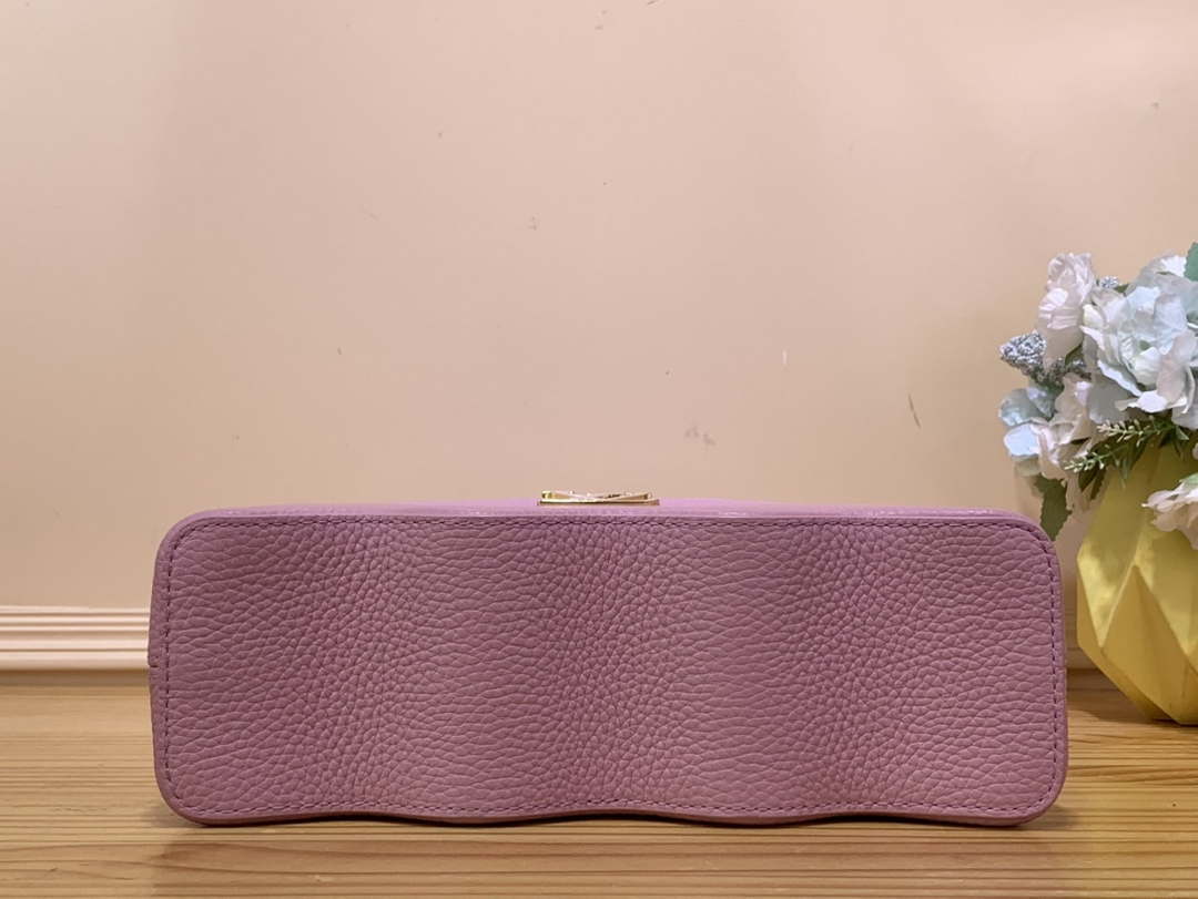 LV M22122 Louis Vuitton Capucines BB Handbag Pink - Default Title - View 4
