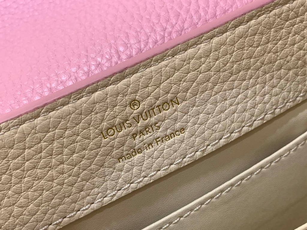 LV M22122 Louis Vuitton Capucines Mini Handbag Pink
