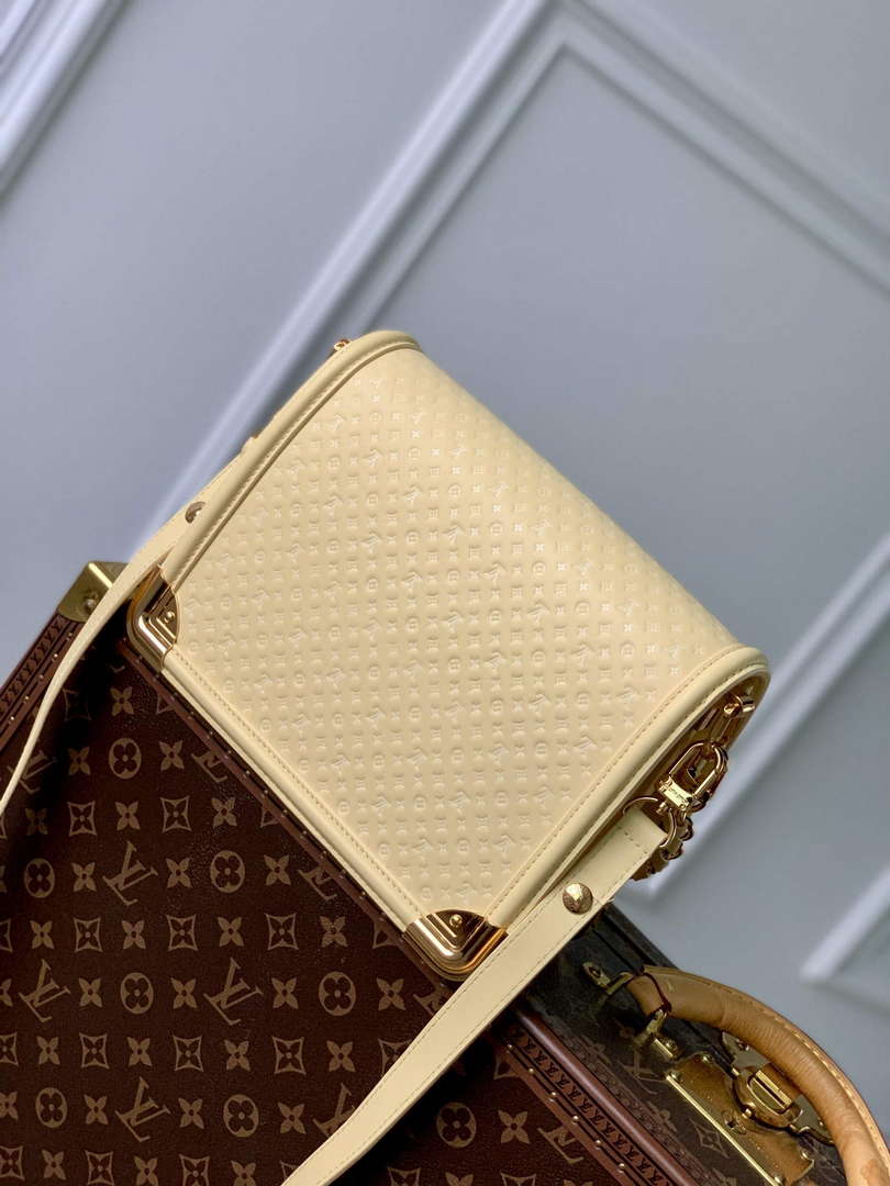 LV M22276 Louis Vuitton Dauphine MM Bag Yellow - Default Title - View 3