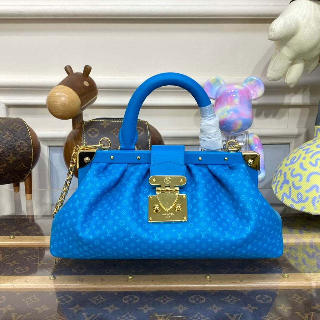 LV M22325 Louis Vuitton Monogram Clutch Blue