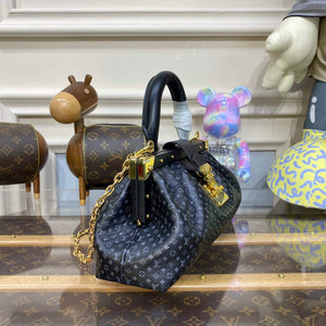 LV M22326 Louis Vuitton Monogram Clutch Black - Default Title - View 3