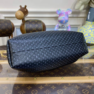 LV M22326 Louis Vuitton Monogram Clutch Black - Default Title - View 4